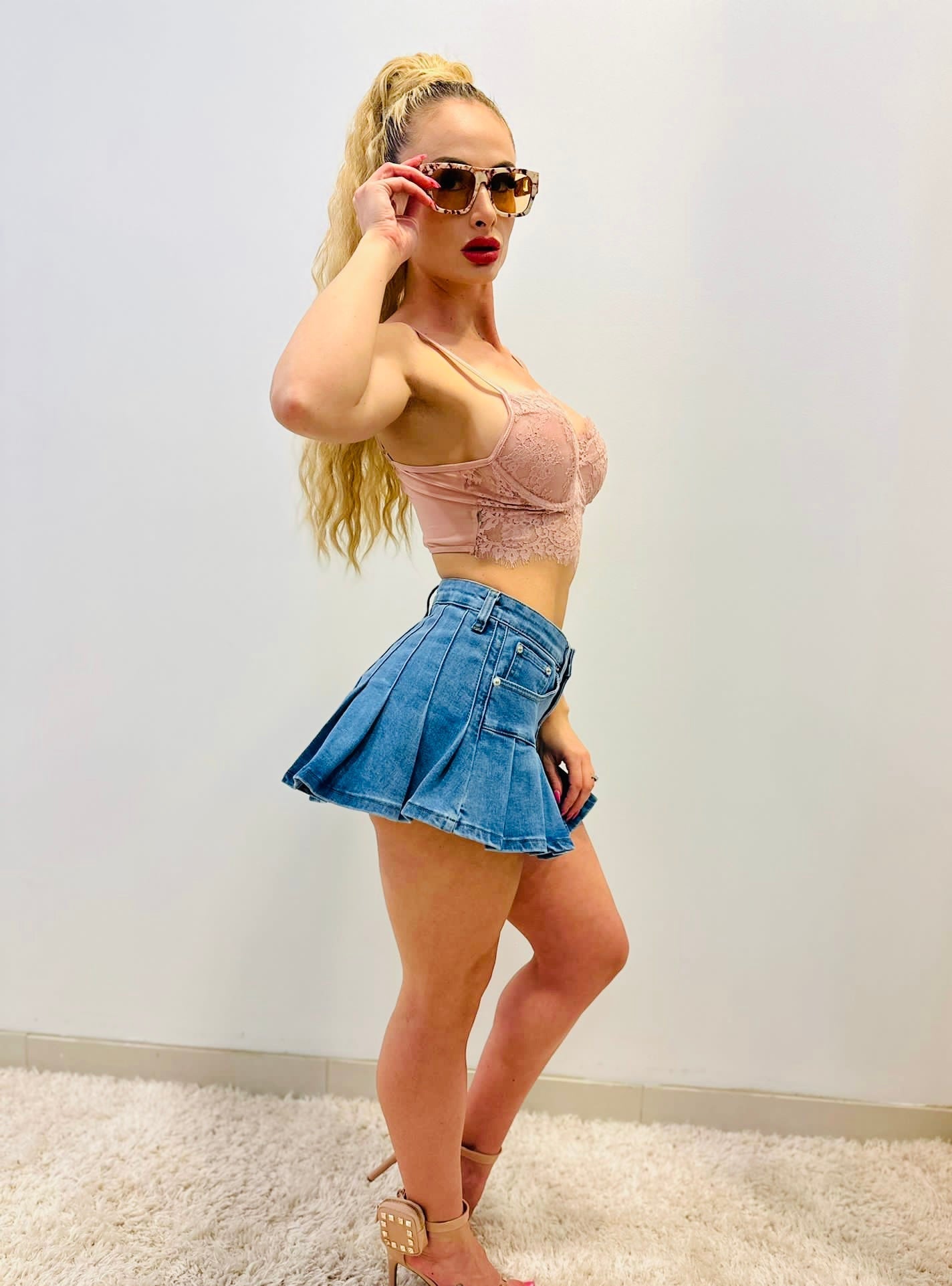 Lace Basic Tank Top Pink – Feminine Lace Crop Top Essential