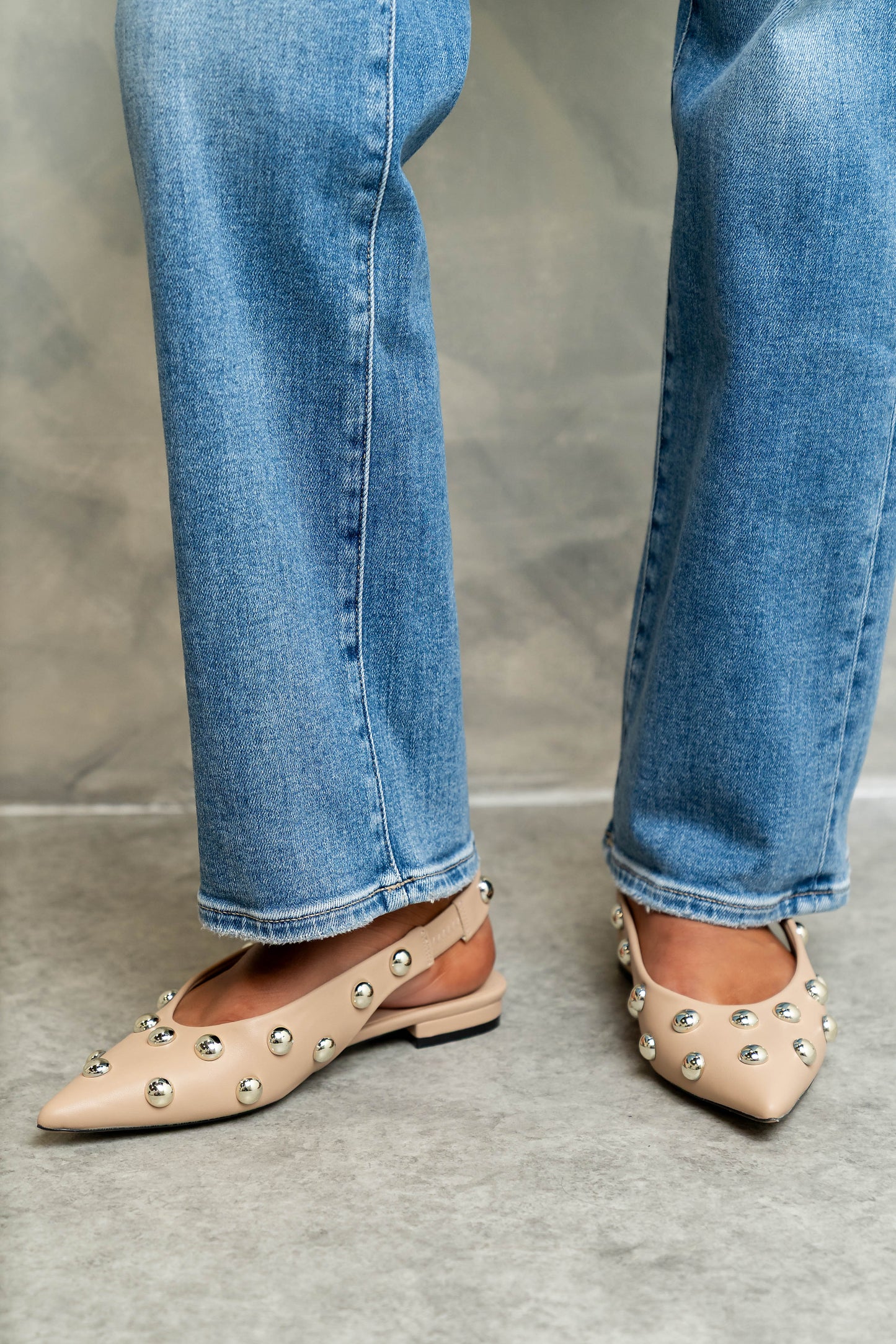 Arizona Slingback Flat in Nude