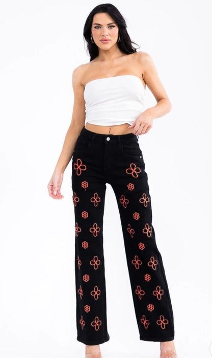 Pearl Bloom Cutout Jeans - Black
