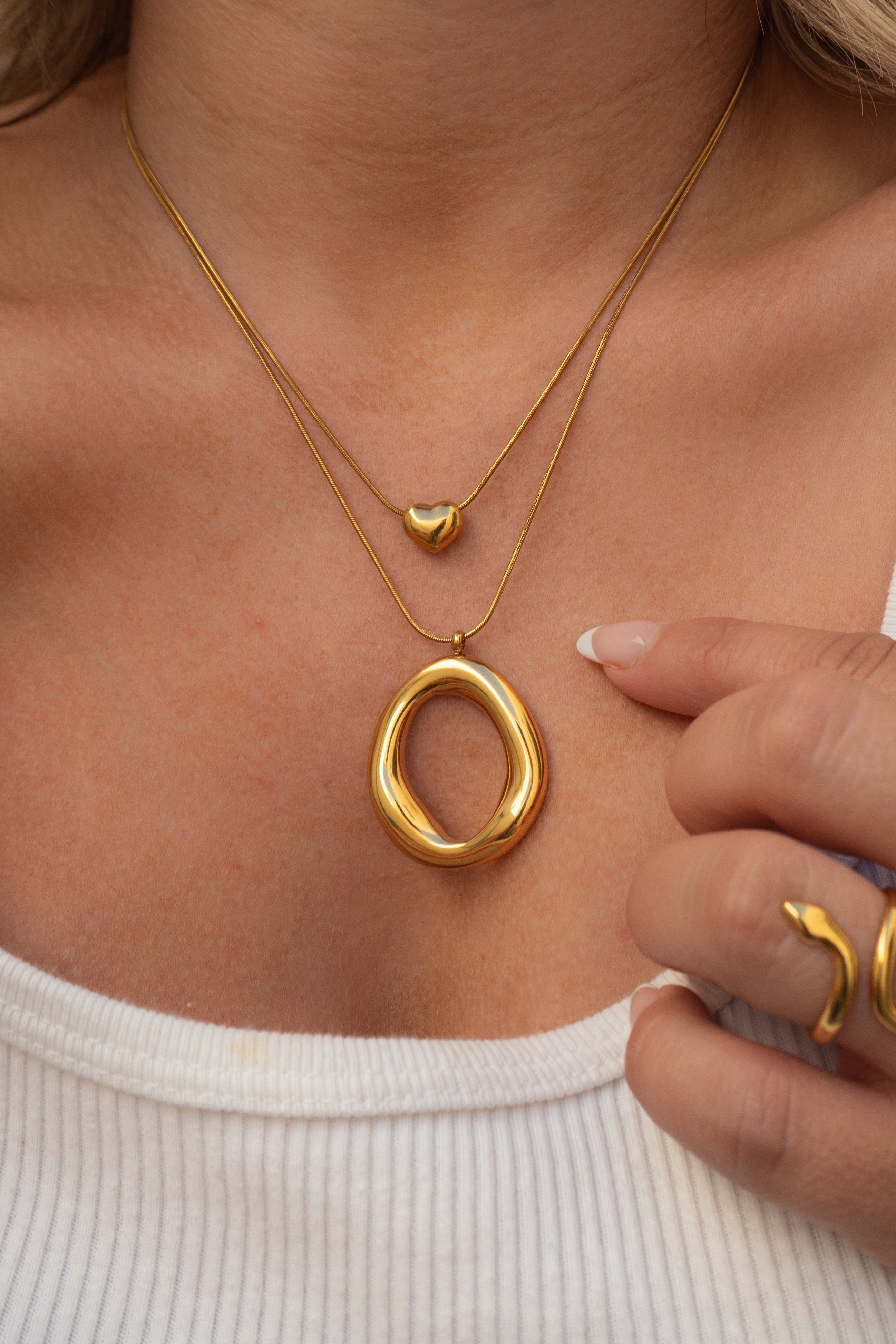 Ola Necklace