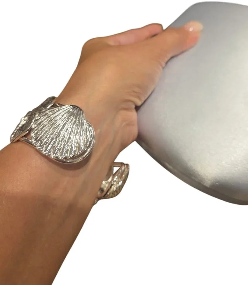 Ocean Tresure Cuff - Silver