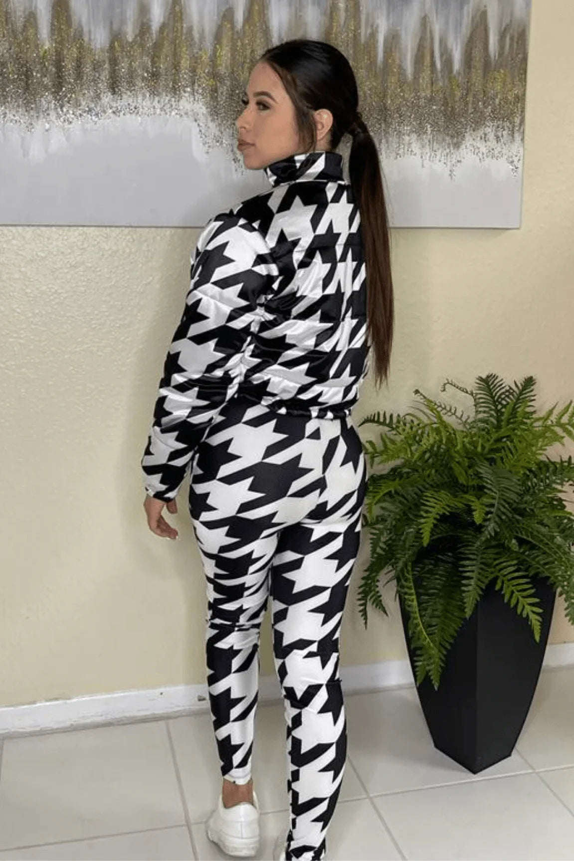 Vail Tours Houndstooth Pant Set with Stretch Fit